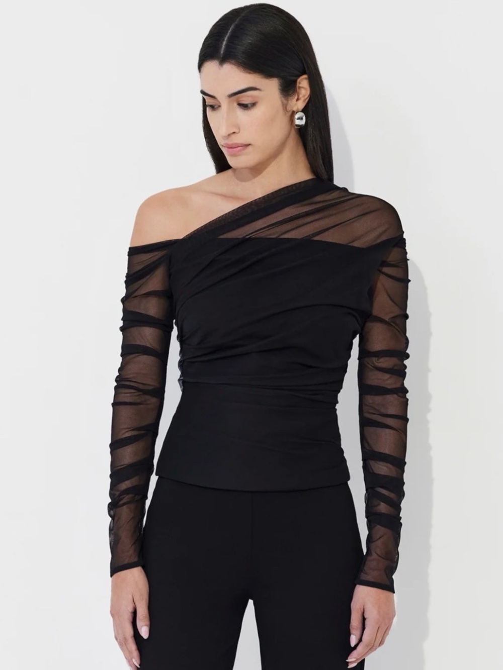 Marcella NYC Monroe Top
European Ponte Mesh Strapless Long Sleeve Evening Small